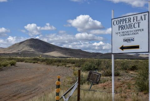 CopperFlat-ThemacSign